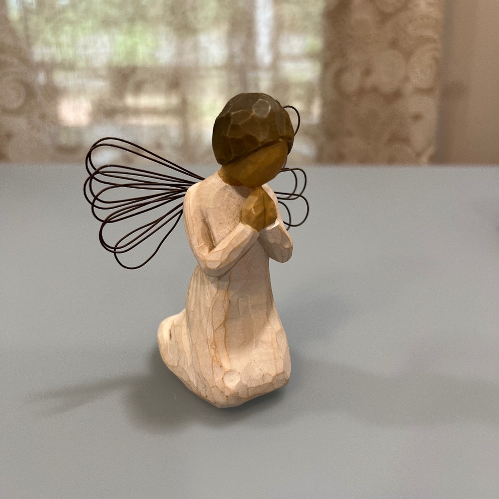 Angel of Prayer Willow Tree®